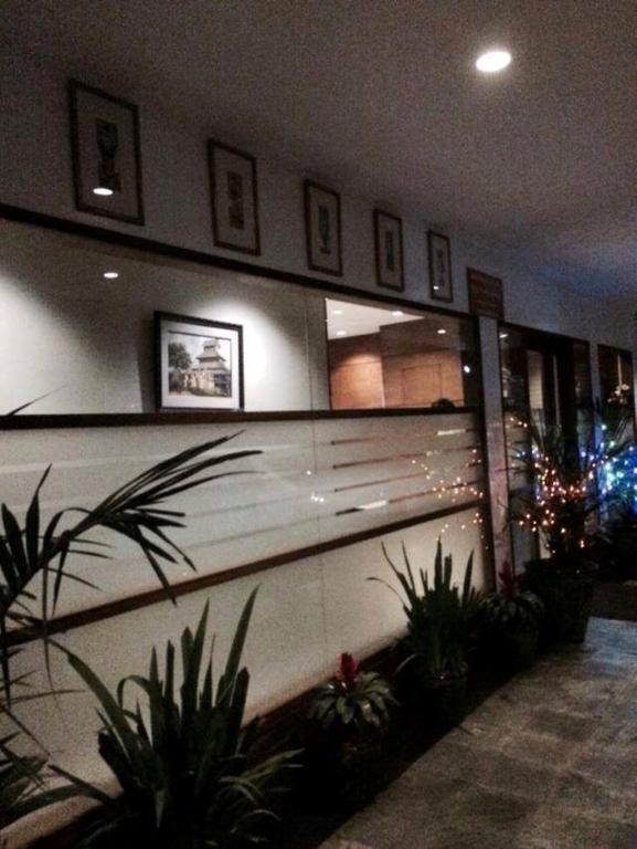 Green Paradise Hotel Γιανγκόν Εξωτερικό φωτογραφία